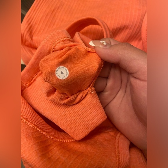 Lululemon top - Picture 4 of 14